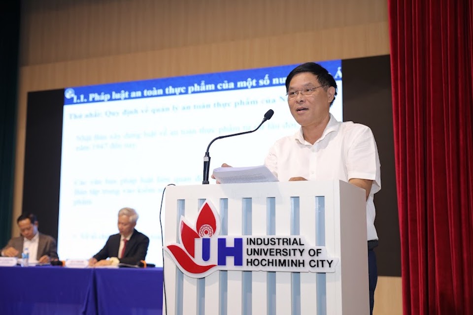 Pháp luật phải lấy con người làm trung tâm, là "tấm khiên" bảo vệ mọi tiến bộ xã hội!