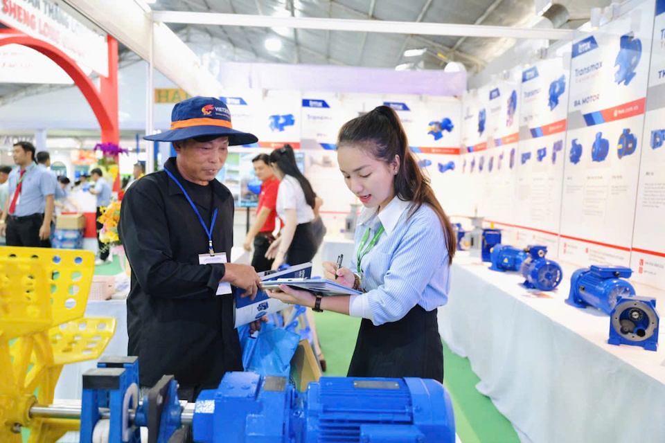 Ngành chăn nuôi Việt Nam "lột xác" với công nghệ hiện đại