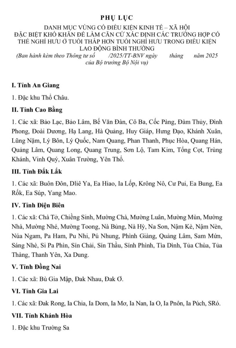 Bộ Nội vụ đề xuất người lao động ở nhiều vùng được nghỉ hưu sớm
