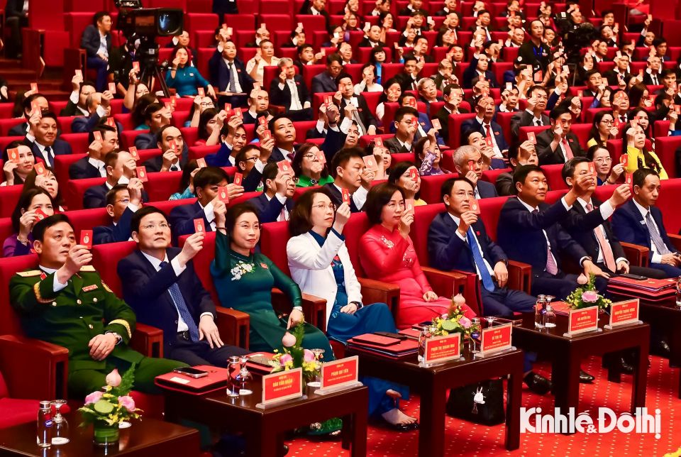 Toàn cảnh phiên trù bị Đại hội đại biểu Đảng bộ Thành phố Hà Nội lần thứ XVIII nhiệm kỳ 2025 - 2030