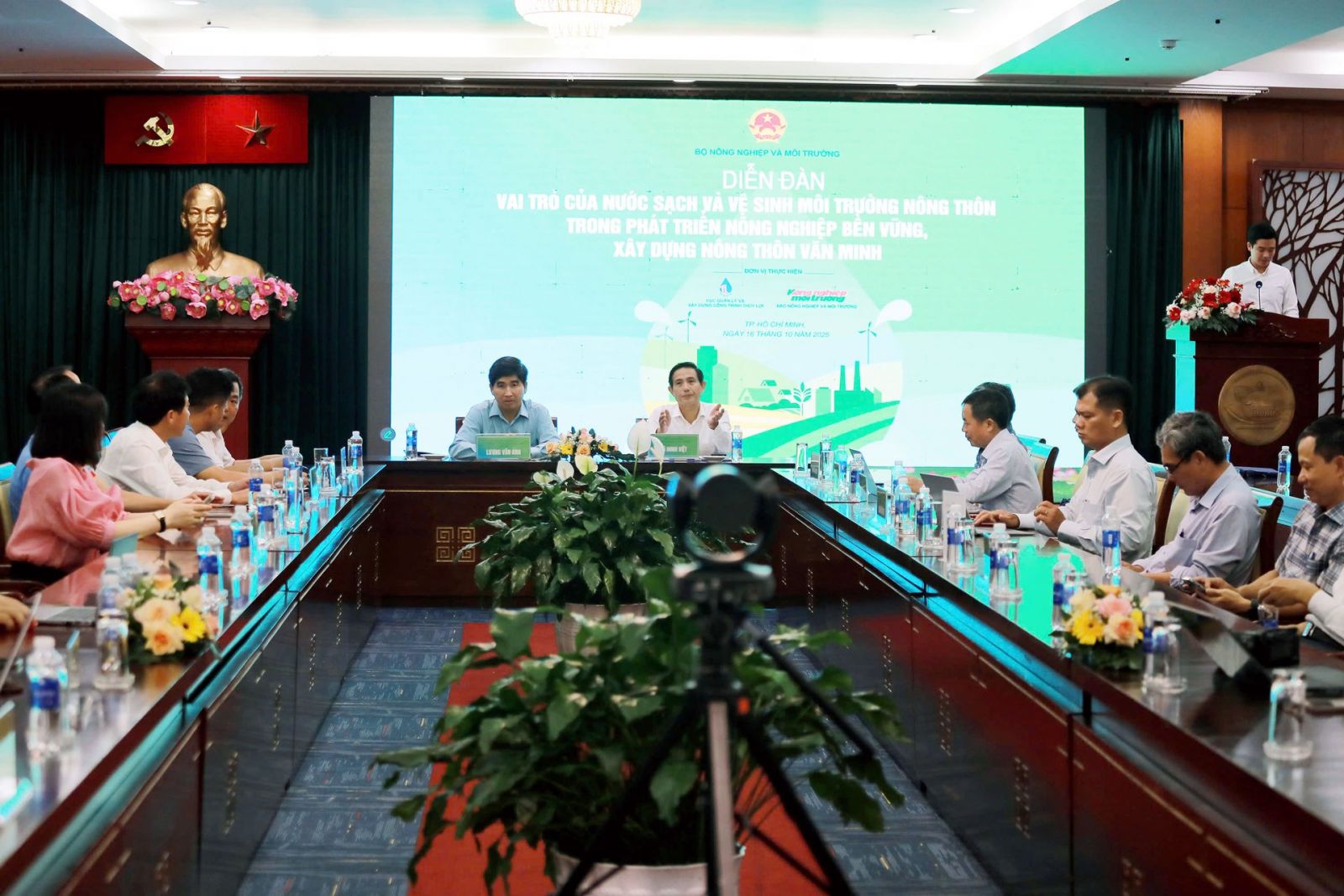 Thúc đẩy đầu tư và chuyển đổi số trong công tác nước sạch nông thôn hướng tới nông thôn mới văn minh, đáng sống