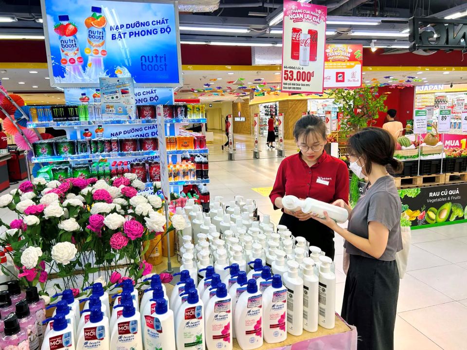 Siêu thị đồng loạt giảm giá đón ngày Phụ nữ Việt Nam