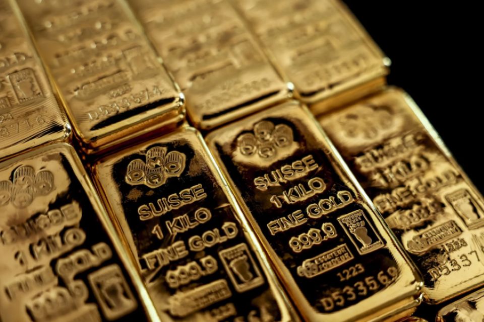 Giá vàng ngày 21/10/2025: SJC bật tăng, vàng thế giới vượt 4.300 USD/ounce