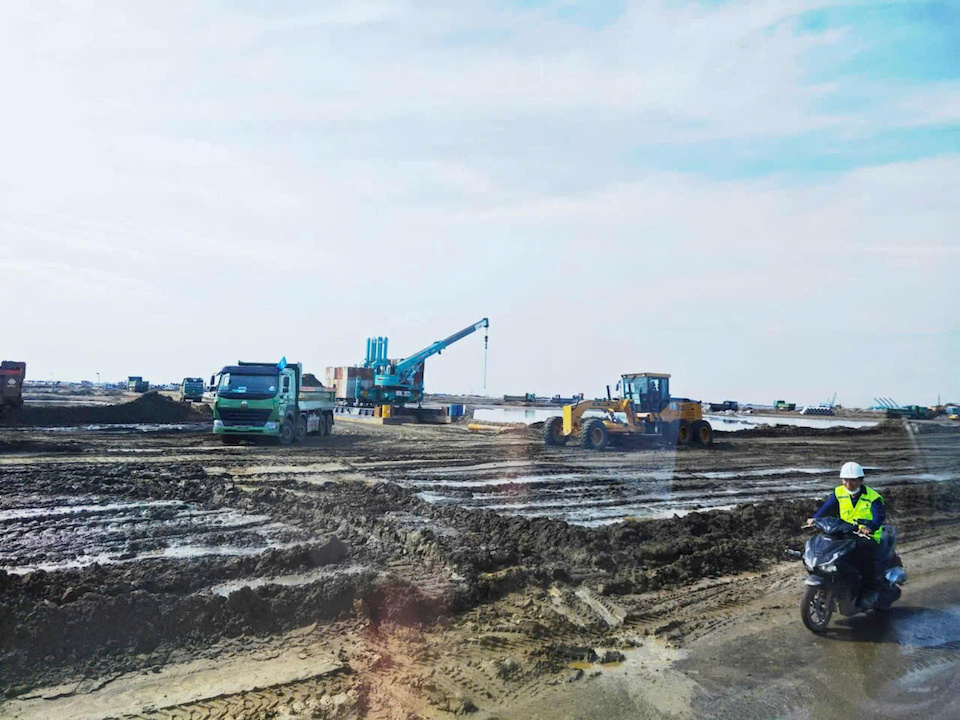 Vingroup "thần tốc" san lấp mặt bằng siêu đô thị lấn biển Cần Giờ, sẵn sàng cho giai đoạn mới