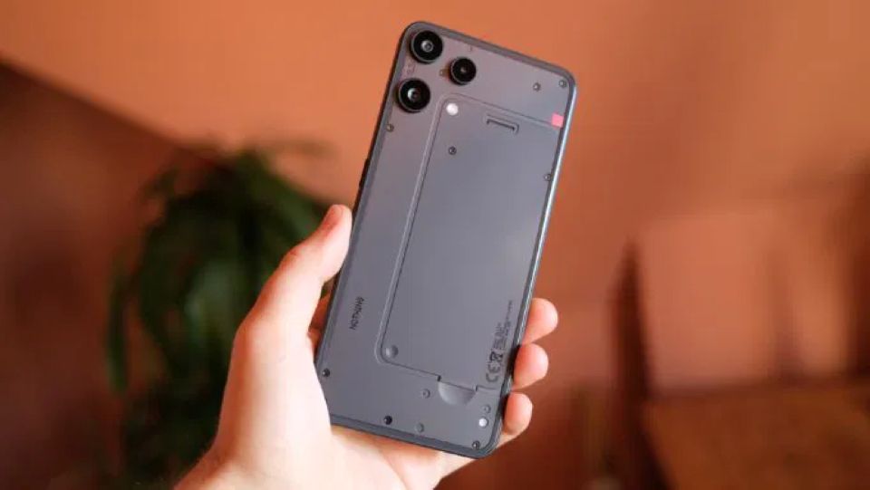 Nothing Phone (3a) Lite ra mắt, thiết kế độc đáo và hiệu năng ổn định