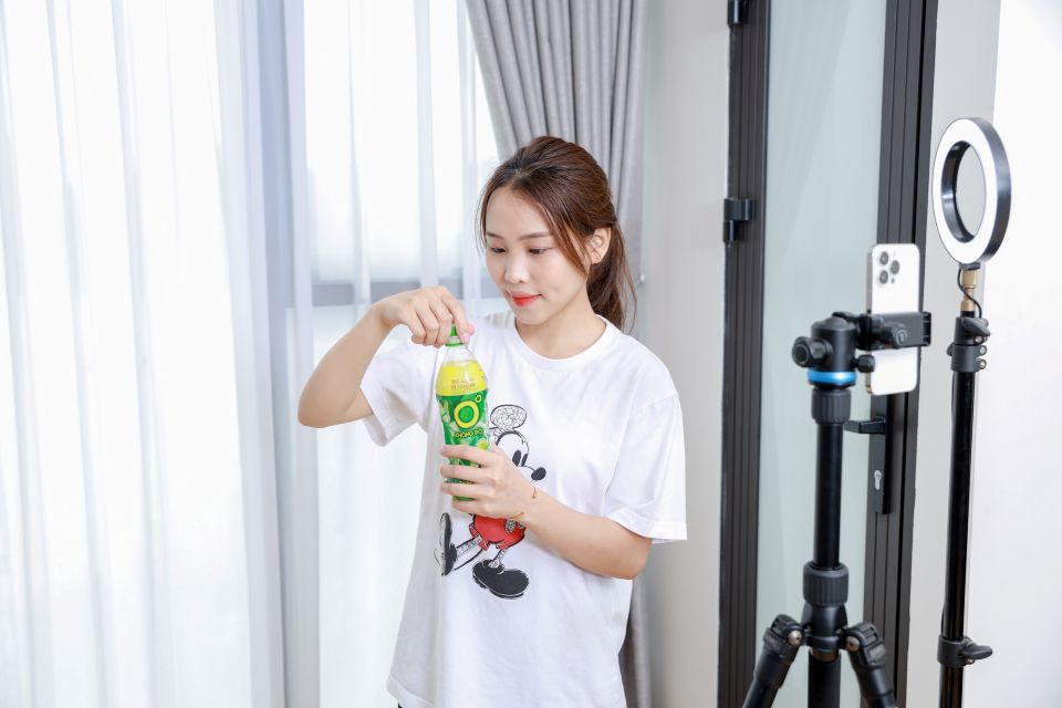 Tân sinh viên ‘onboarding’ năm nhất: Làm thêm, trải nghiệm và giải nhiệt cuộc sống theo cách “Không Độ”