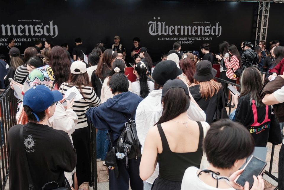 Ocean City "bùng nổ" trước giờ G: Fan Việt và quốc tế cuồng nhiệt đổ về, tạo nên trải nghiệm âm nhạc hiếm có