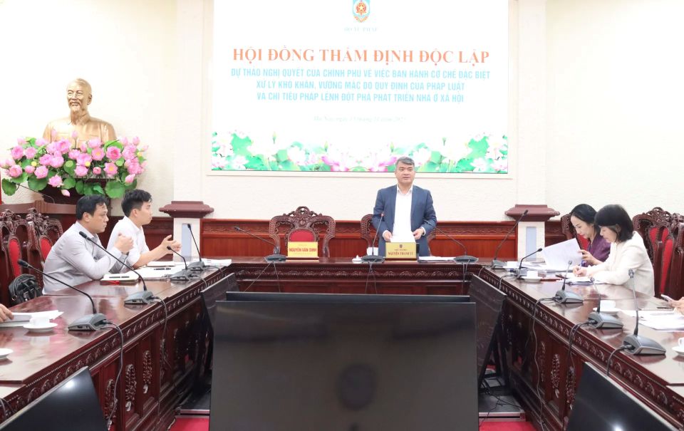 Hoàn thiện cơ chế pháp lý thúc đẩy phát triển nhà ở xã hội