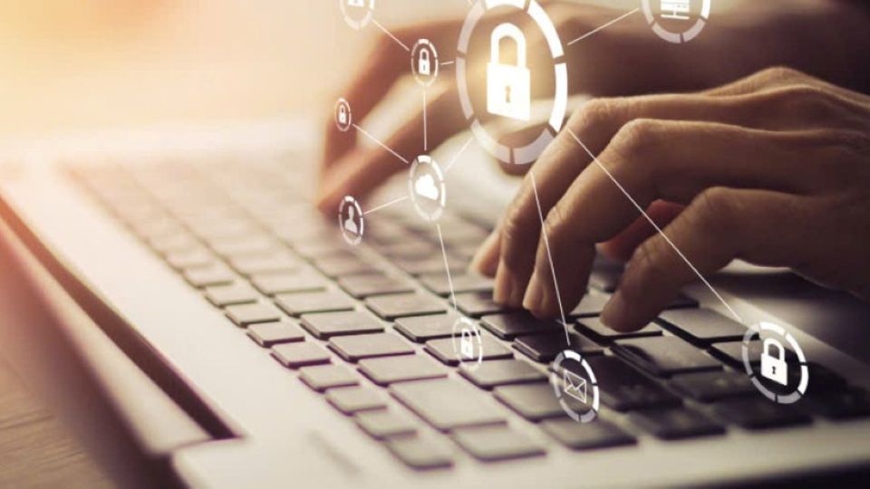 Lợi dụng việc góp ý Dự thảo Văn kiện Đại hội XIV của Đảng để phát tán mã độc, đánh cắp thông tin