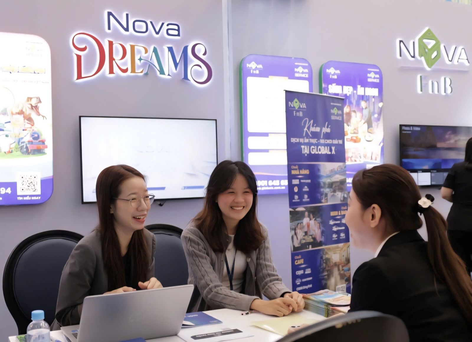 Hội thảo nhân tài Nova Group lần 2: Khẳng định sức hút và cơ hội nghề nghiệp tại tập đoàng lớn đa ngành