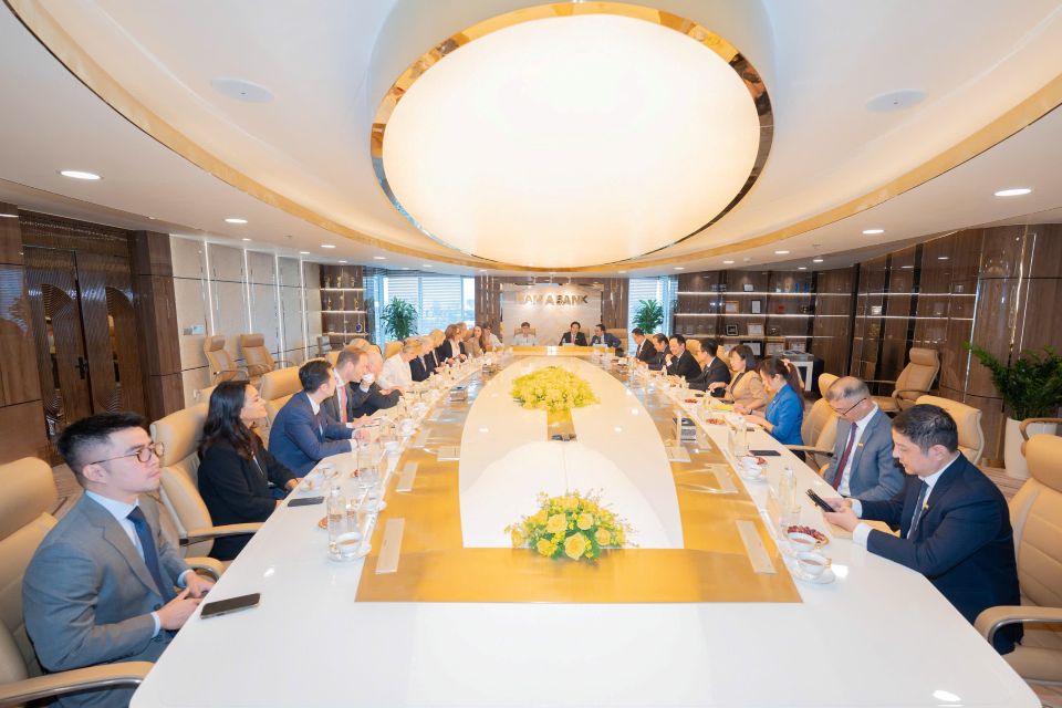 Nam A Bank và GCPF ký kết Biên bản ghi nhớ: Phối hợp nghiên cứu khung tài chính thích ứng biến đổi khí hậu từ năm 2026