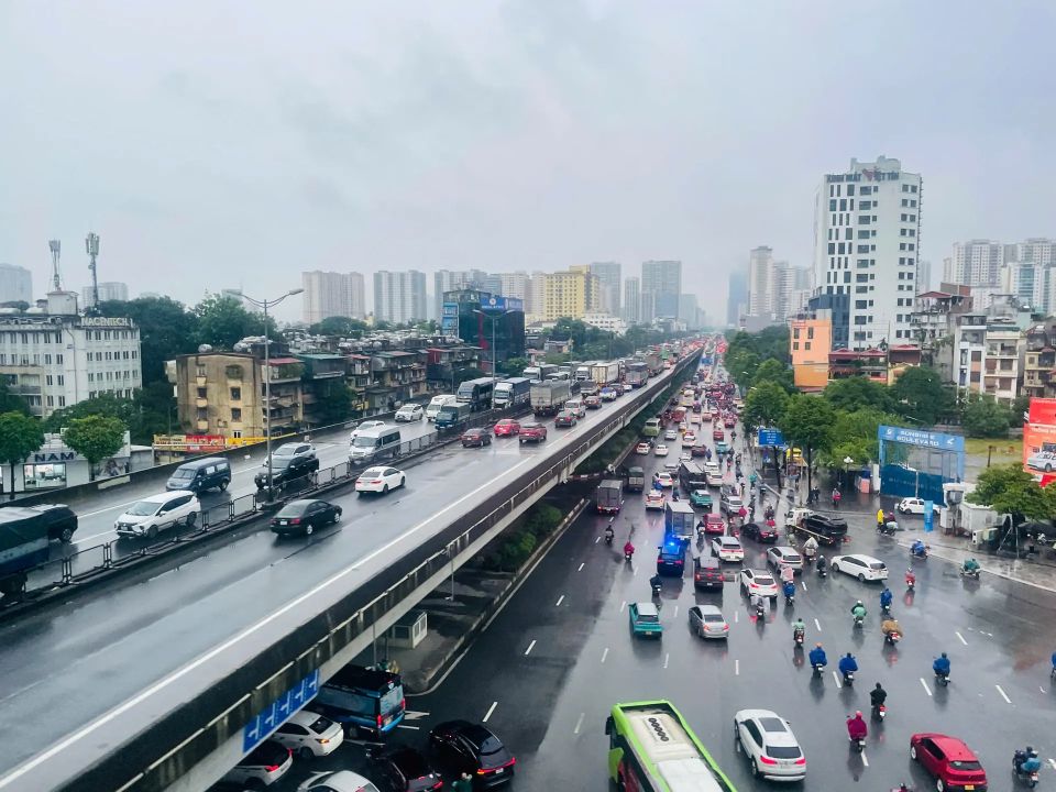 Thời tiết ngày 25/11/2025: Bắc Bộ trời rét, Nam Bộ ngày nắng