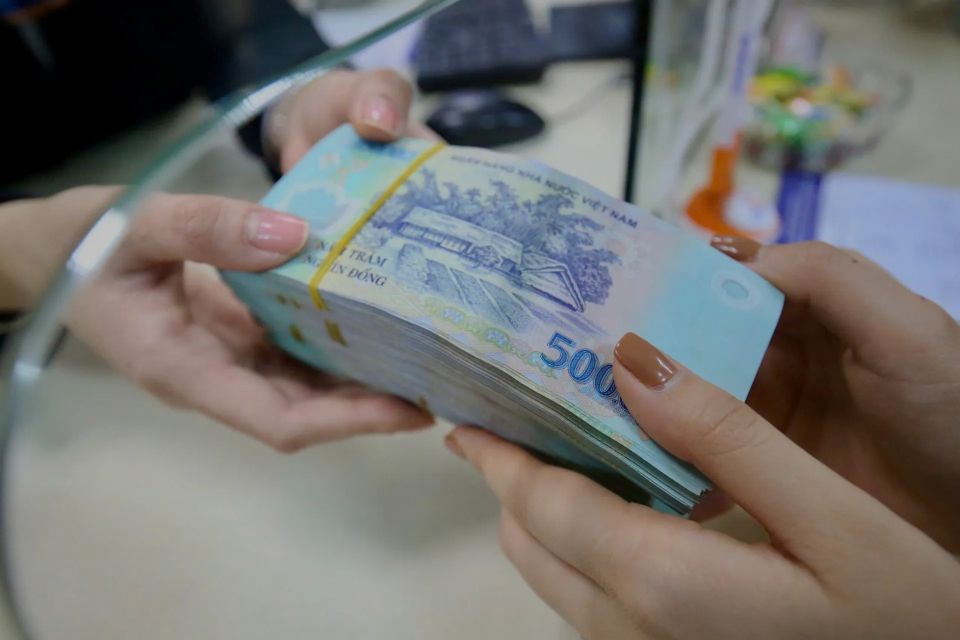 Doanh nghiệp sáp nhập, chia tách, người lao động được đảm bảo quyền lợi gì?