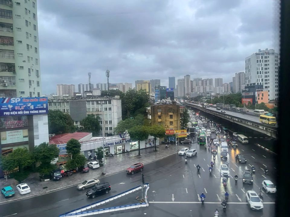 Thời tiết ngày 30/11/2025: Tây Nguyên và Nam Bộ ngày nắng, chiều có mưa rào