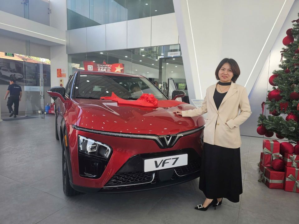 Lập kỷ lục với xưởng dịch vụ thứ 350, VinFast nhận “mưa lời khen” về mạng lưới hậu mãi khủng nhất Việt Nam