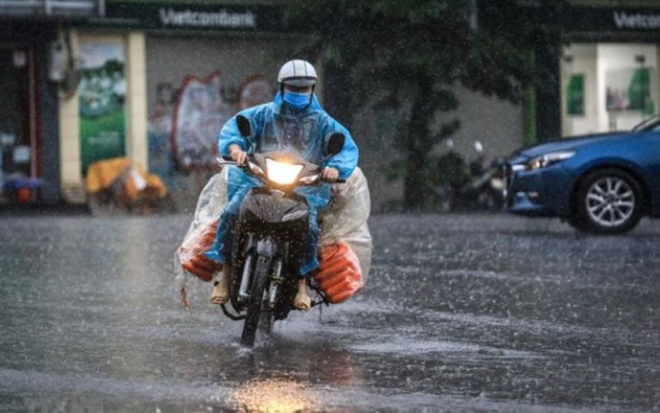 Thời tiết ngày 4/12/2025: Bắc Bộ trời rét, Nam Bộ có mưa to