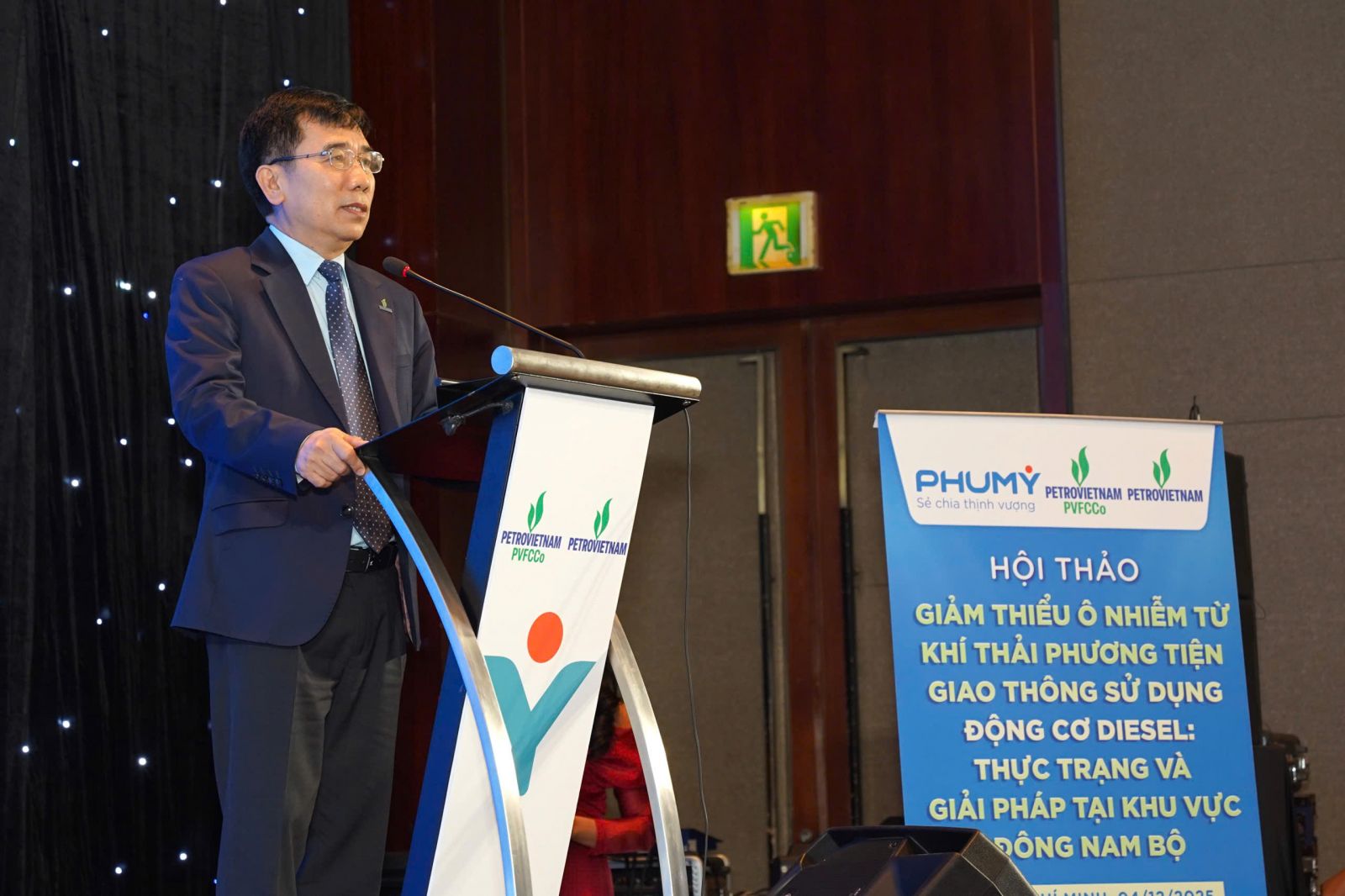 Tìm giải pháp giảm ô nhiễm khí thải diesel ở Đông Nam Bộ