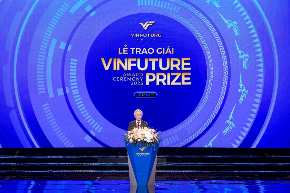 VinFuture 2025- Vinh danh 4 công trình khoa học " cùng vươn mình - cùng thịnh vượng"