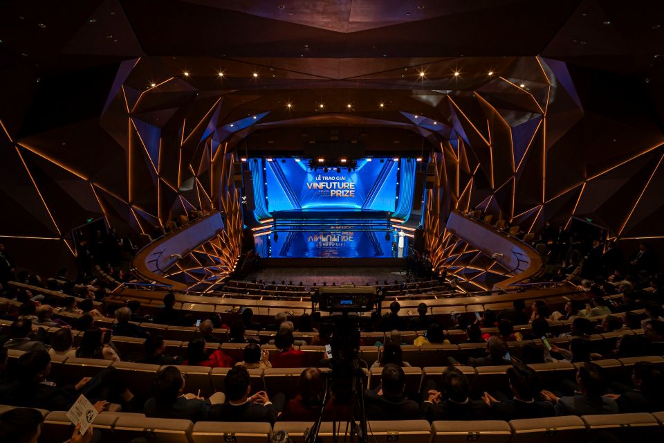 VinFuture 2025- Vinh danh 4 công trình khoa học " cùng vươn mình - cùng thịnh vượng"