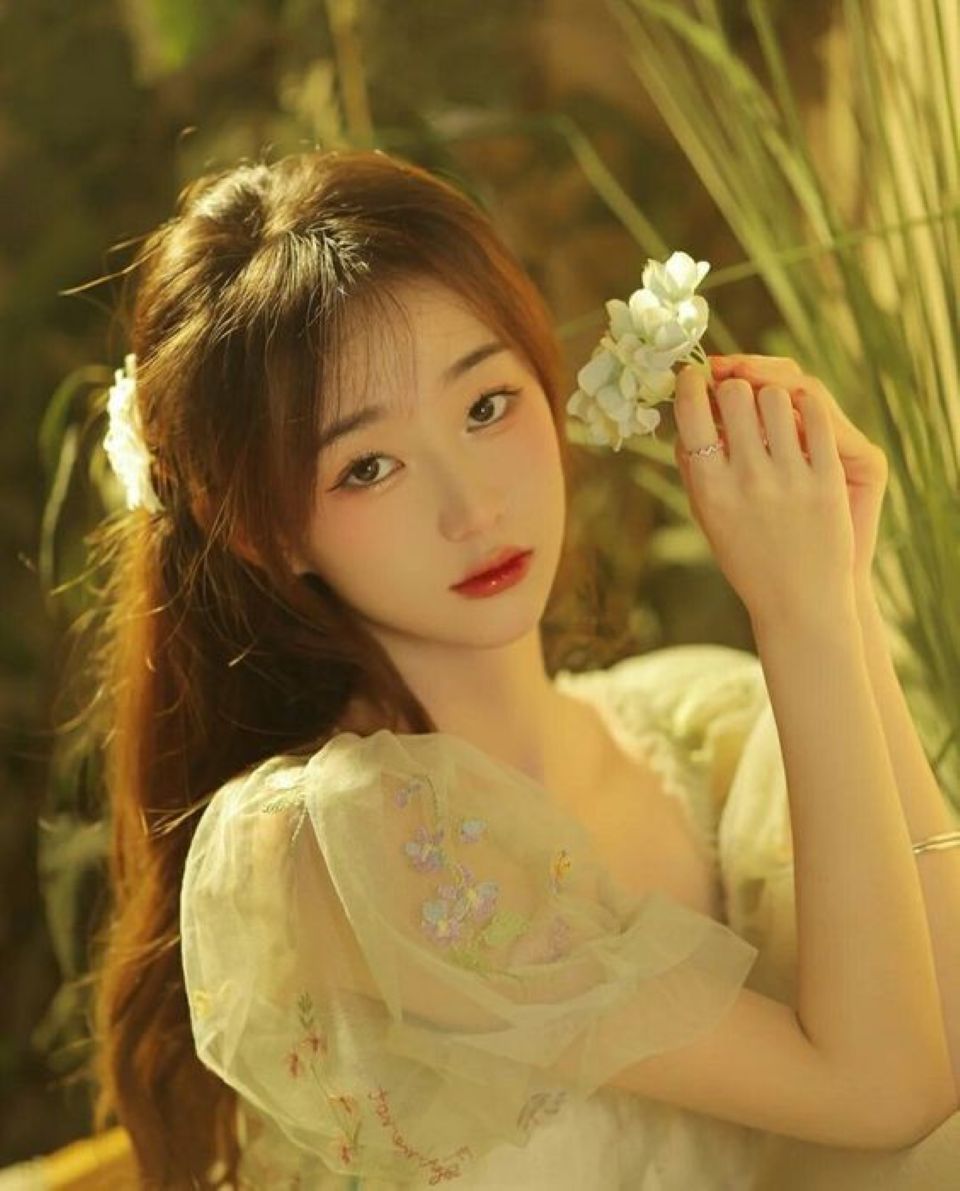 Tử vi ngày 11/12/2025 của 12 cung hoàng đạo: Ma Kết tài chính có dấu hiệu khởi sắc