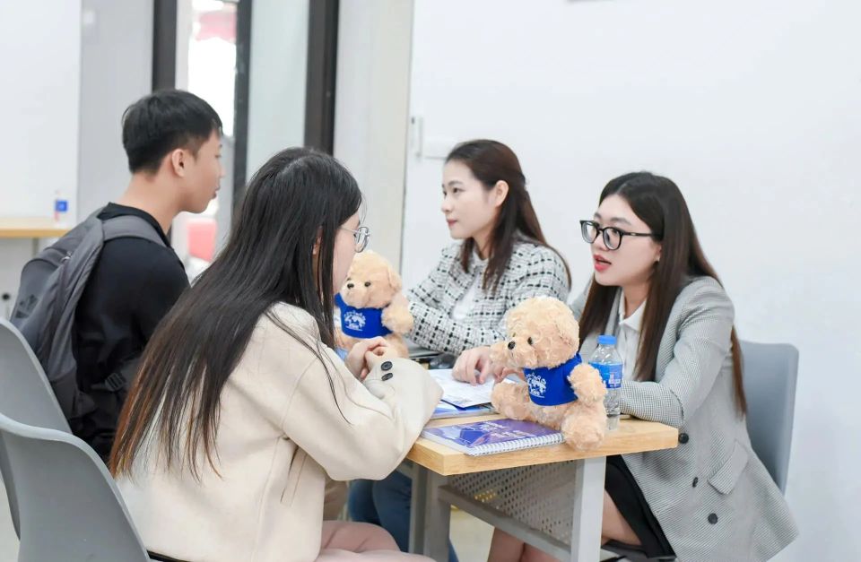 Giáo dục đại học đón làn gió tự chủ mới