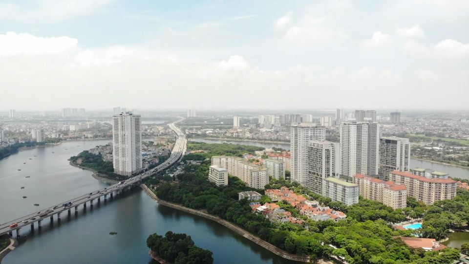 Người trẻ ngày càng đối diện nhiều khó khăn khi mua nhà