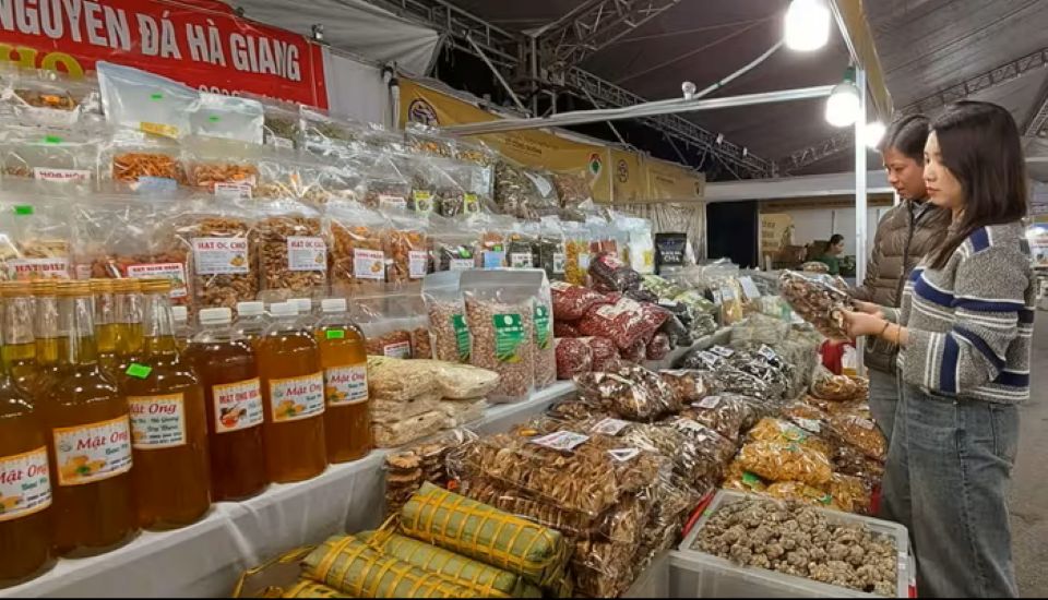 Phát triển hệ thống bán lẻ nông thôn: Cuộc đua hàng Việt chinh phục người tiêu dùng