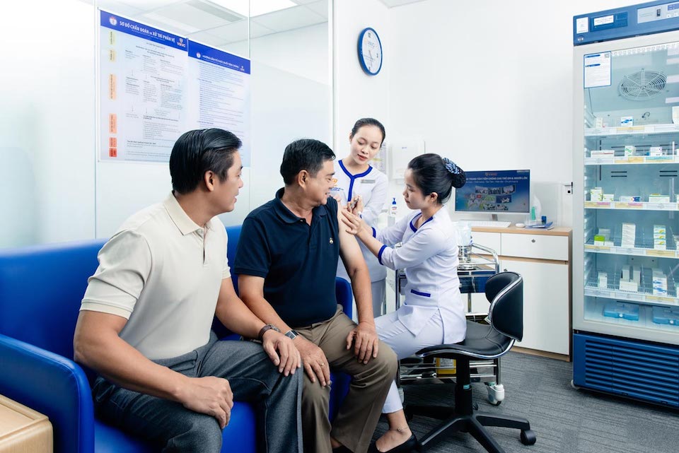 Cuộc đua tiêm chủng tư nhân: VNVC "phất cờ" tăng vốn giữa lúc thị trường bùng nổ