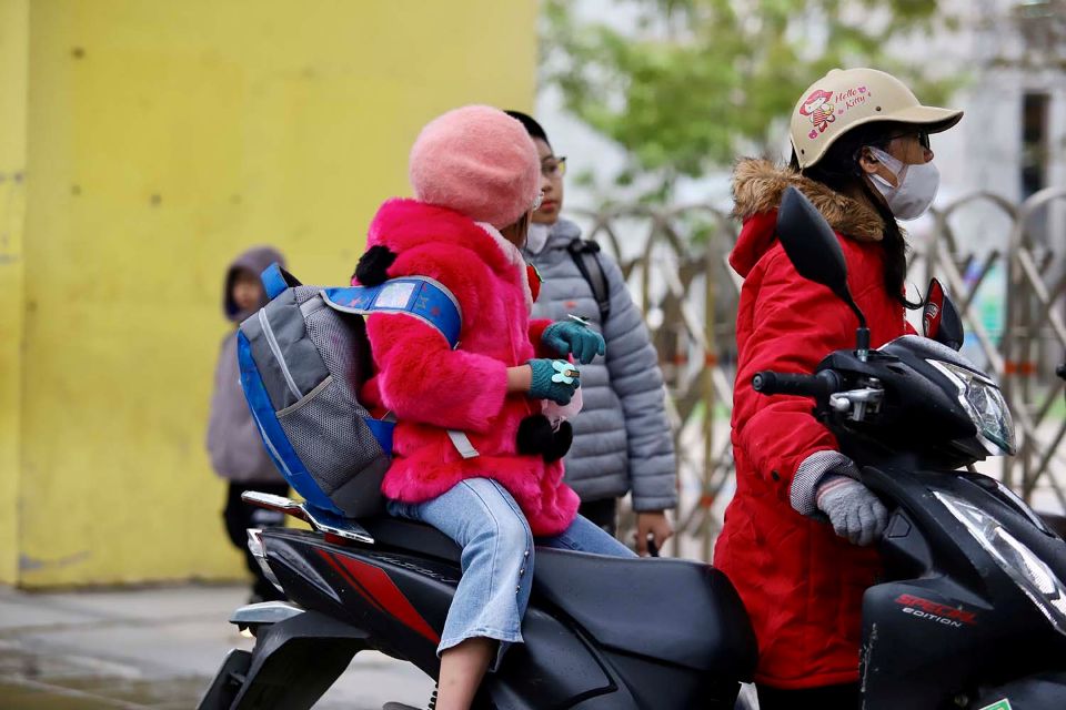 Hà Nội: Dừng mọi hoạt động ngoài trời, điều chỉnh giờ học theo thời tiết