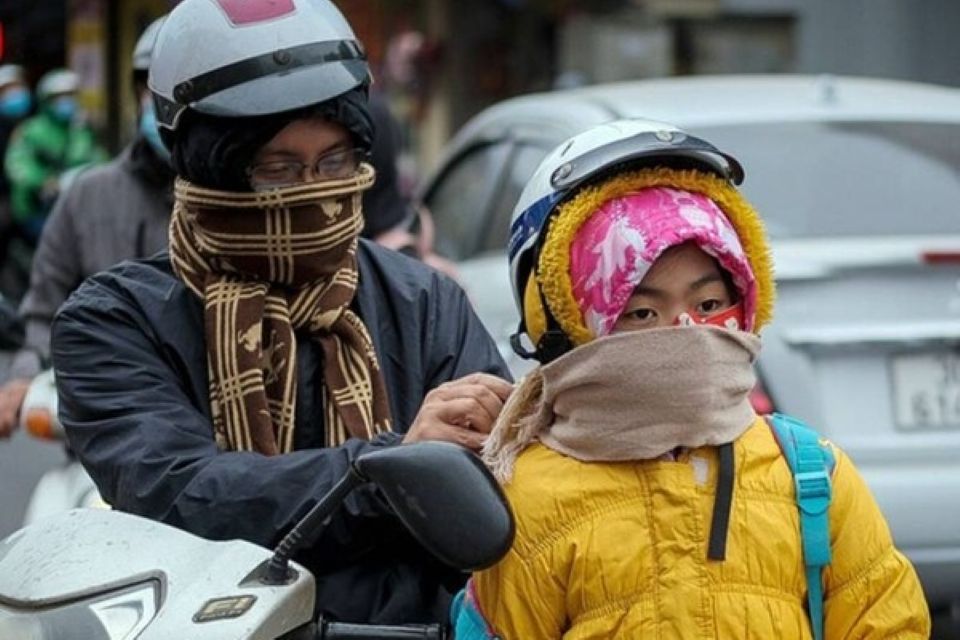 Thời tiết ngày 25/1/2026: Bắc Bộ rét buốt, Nam Bộ nắng nóng