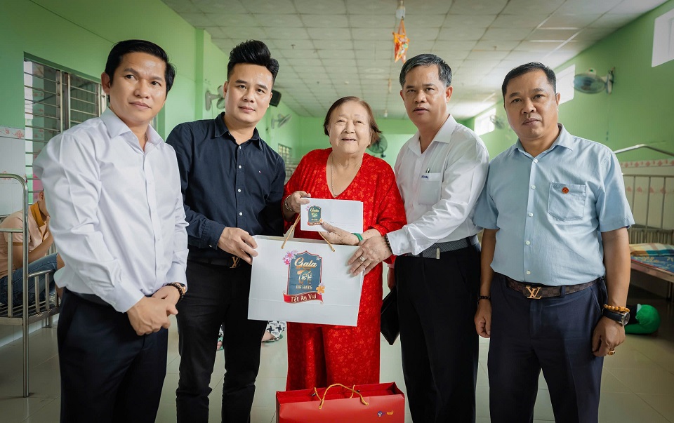 Mang xuân về miền Đất Thép: Gala Tết Quê Hương 2026 khởi đầu hành trình "Tết An Vui" đầy xúc động