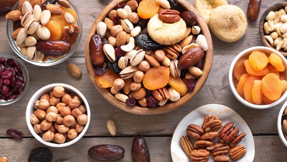 Bí quyết chọn hạt khô vừa ngon, vừa an toàn cho cả nhà dịp Tết