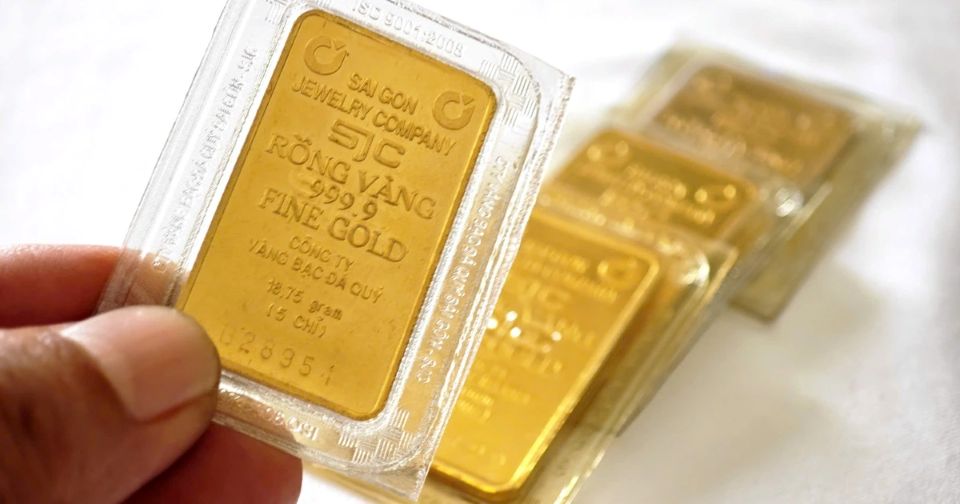 Giá vàng ngày 5/2/2026: SJC và vàng nhẫn cùng vượt ngưỡng 180 triệu đồng/lượng