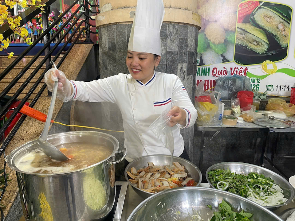 Xu hướng ăn Tết "lành mạnh" lên ngôi tại phiên chợ "Tết Xanh – Quà Việt" 2026