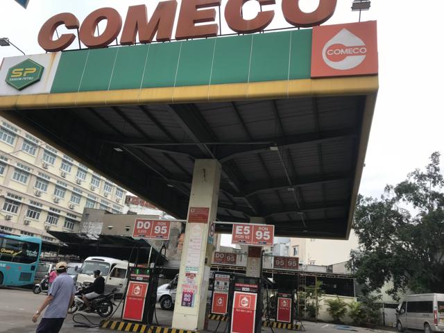 Hàng loạt cây xăng ở TP Hồ Chí Minh ngừng bán vì hết xăng!