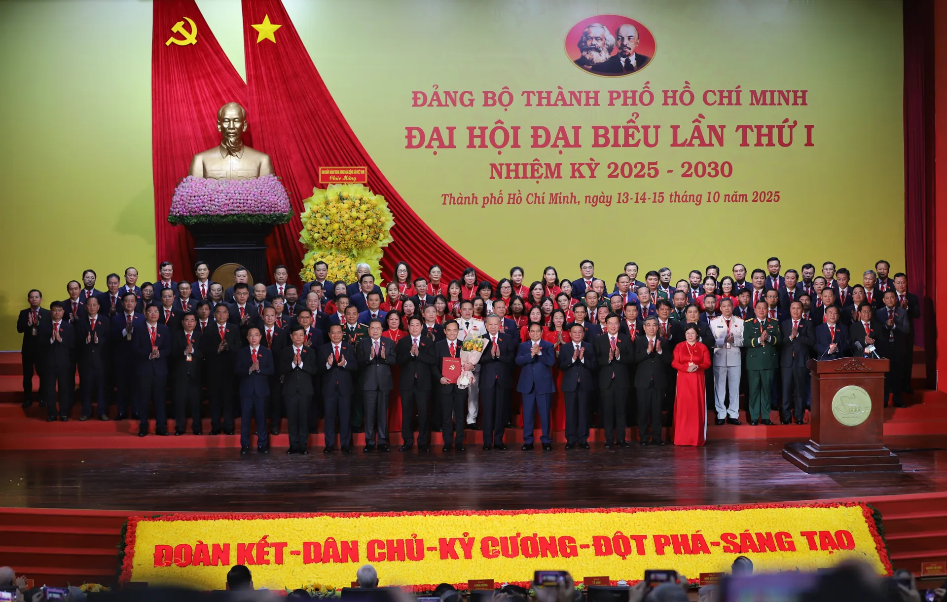 Bộ Chính trị chỉ định Ban Chấp hành Đảng bộ TP Hồ Chí Minh nhiệm kỳ 2025-2030