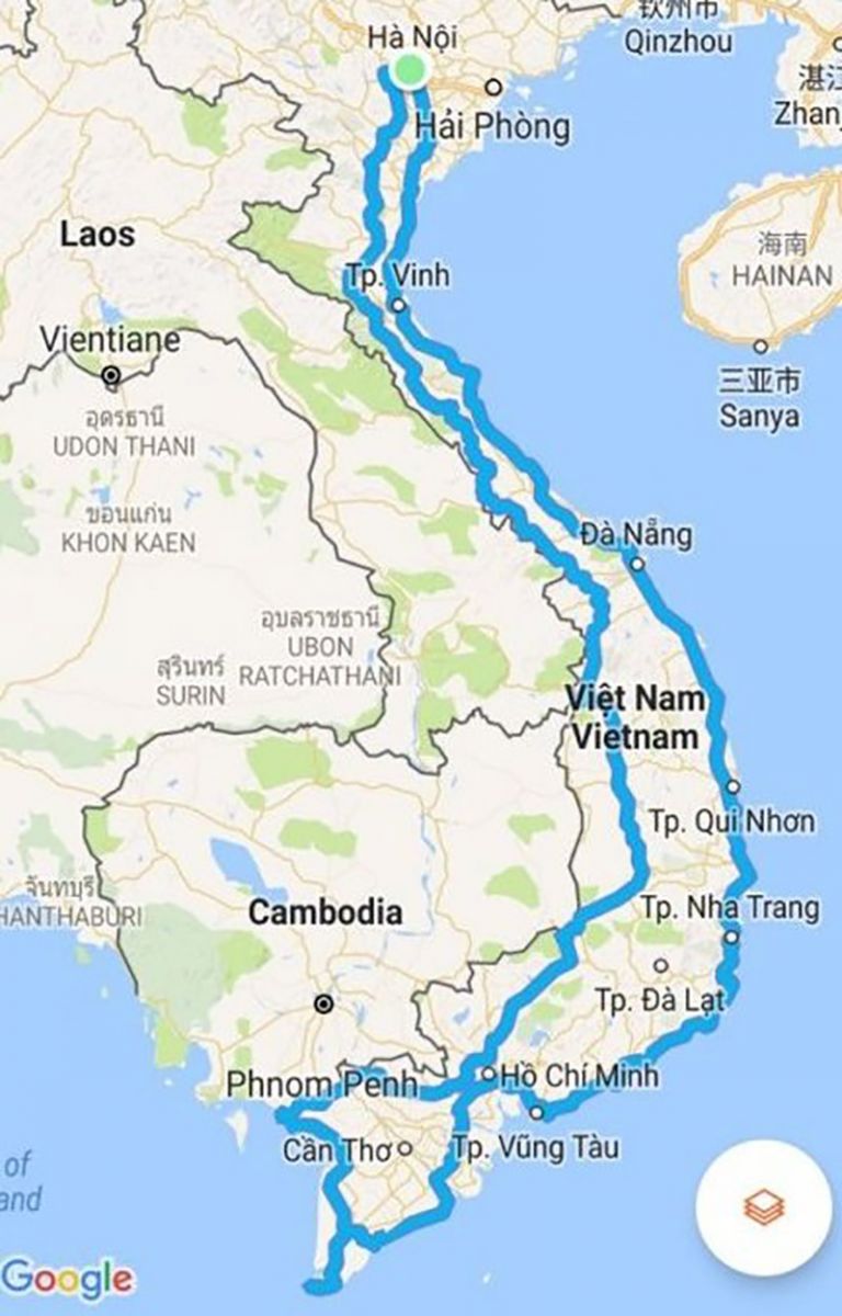 <Ảnh 2: Chặng 1 “Vòng quanh Việt Nam” chạy dọc theo đường Tây Trường Sơn và về men theo đường mòn ven biển>