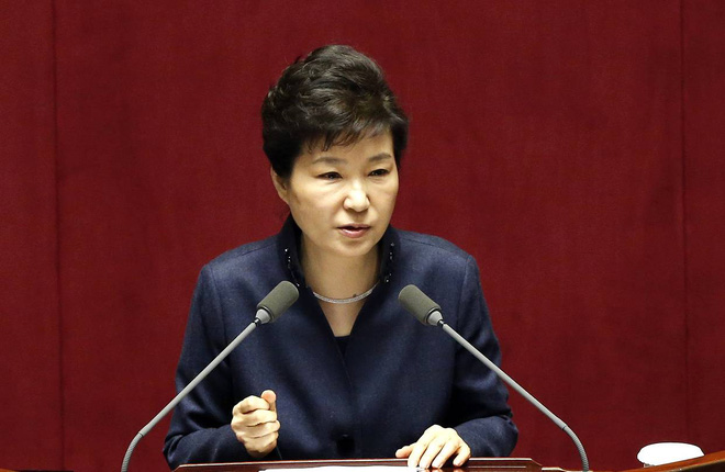 Park Geun-hye, người liên đới tới bê bối tham nhũng với những doanh nghiệp lớn